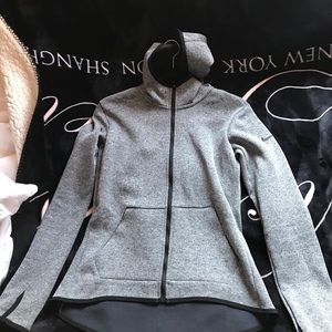 Nike Hooded Dri Fit Thermal Zip up, Fleece Lined